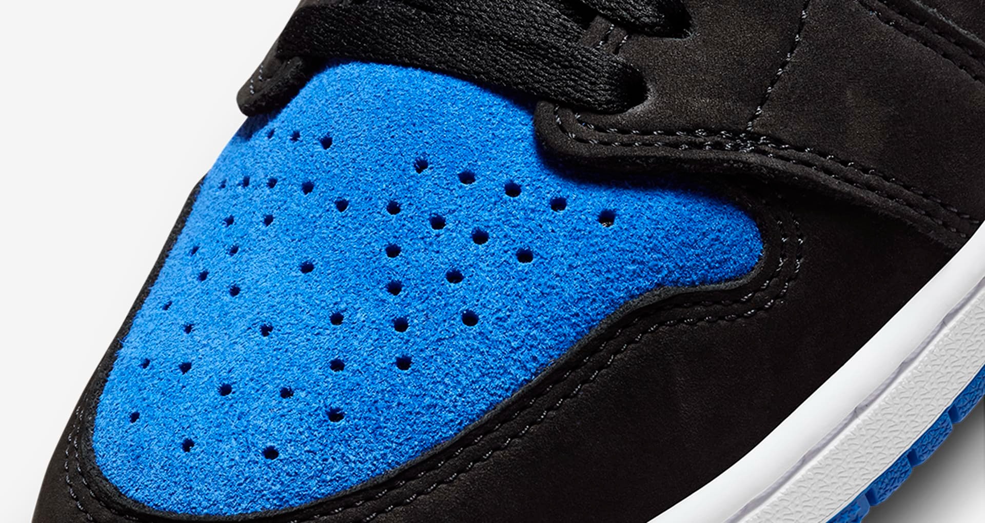 air-jordan-1-high-og-royal-re-imagined-laces