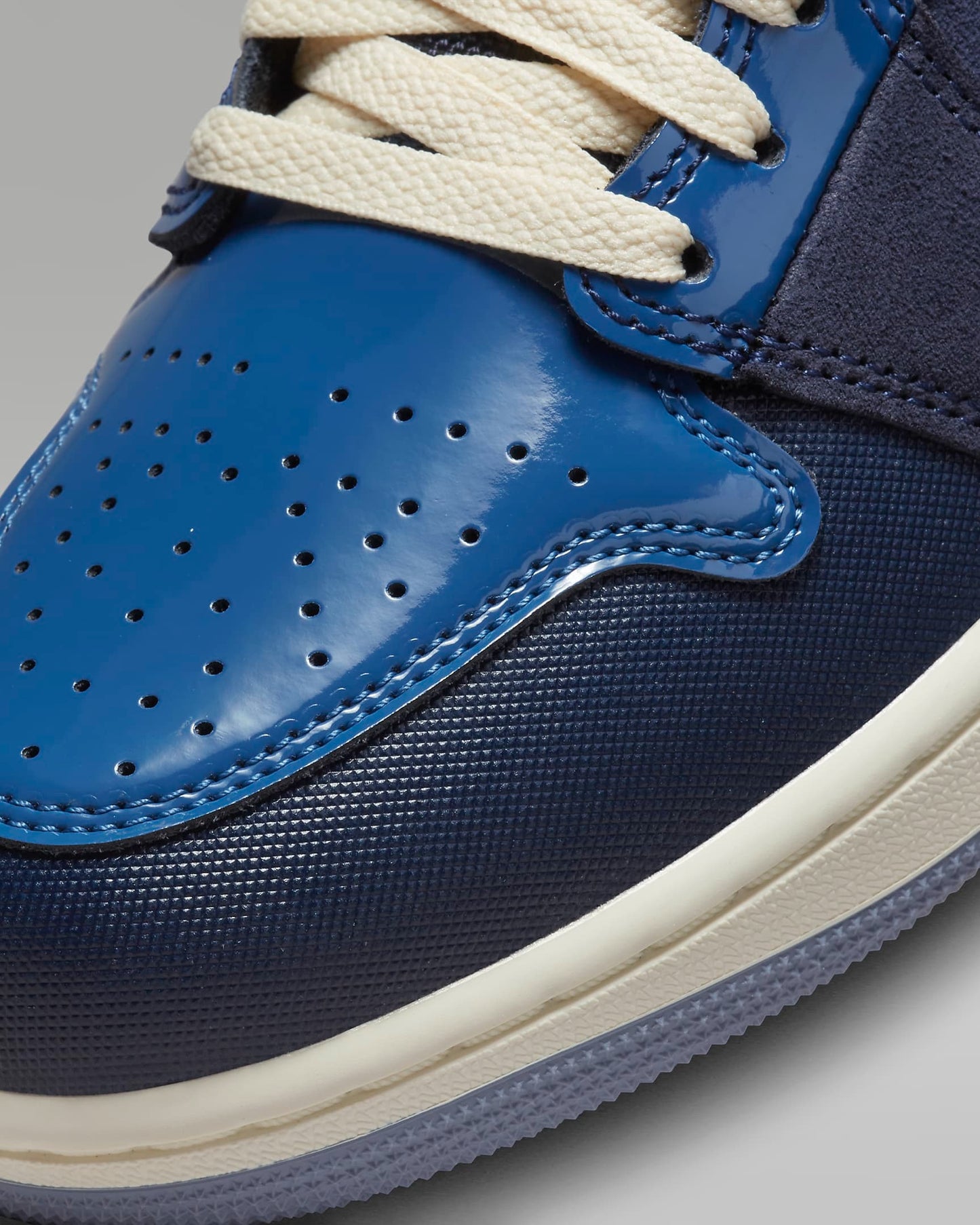 Nike - Jordan 1 Mid SE Craft - Obsidian French Blue