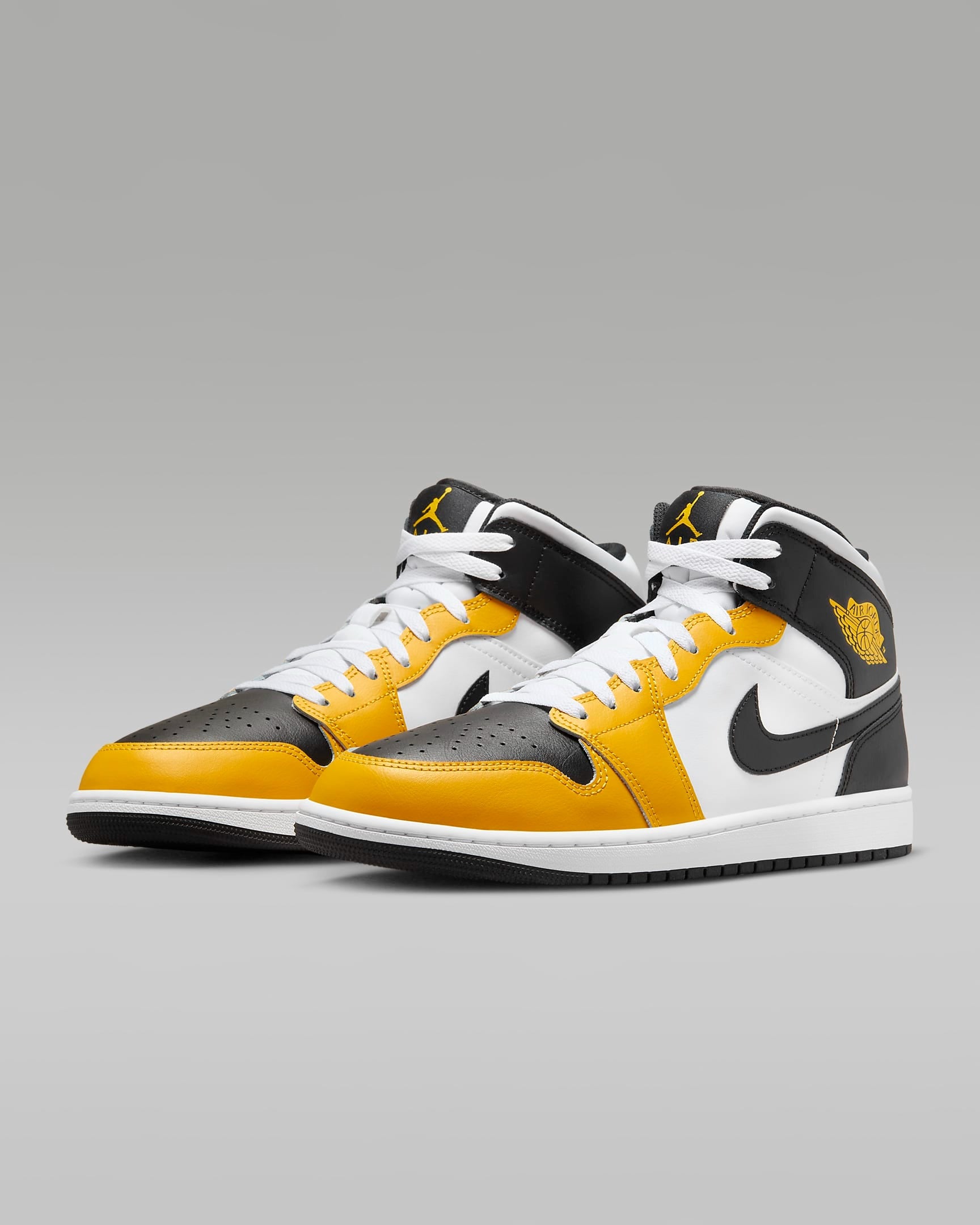 air-jordan-1-mid-shoes-Yellow-Ochre-pair