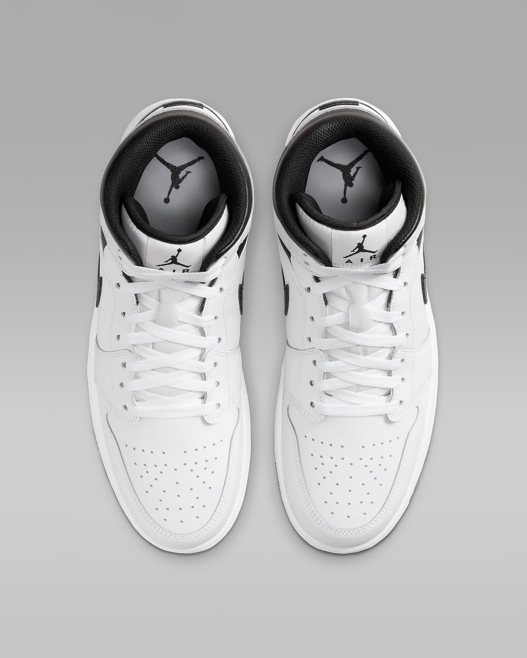 air-jordan-1-mid-shoes-reverse-panda-top