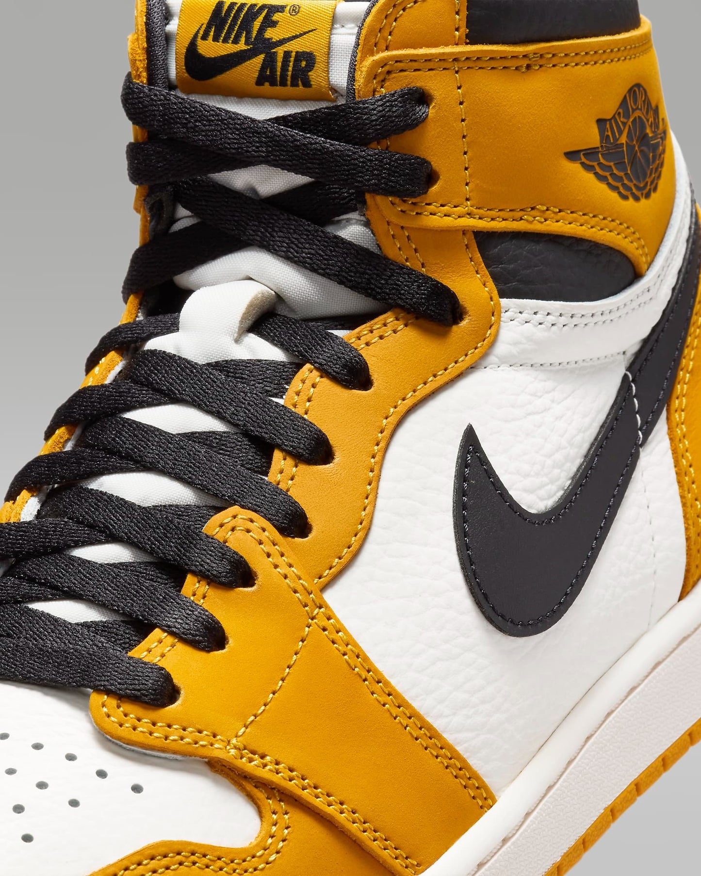 Nike - Air Jordan 1 Retro High OG - Yellow Ochre