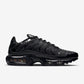 air-max-plus-shoes-tripple-black-backside