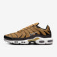 chaussure-air-max-plus-Golden-Harvest-front