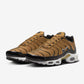 chaussure-air-max-plus-Golden-Harvest-pair