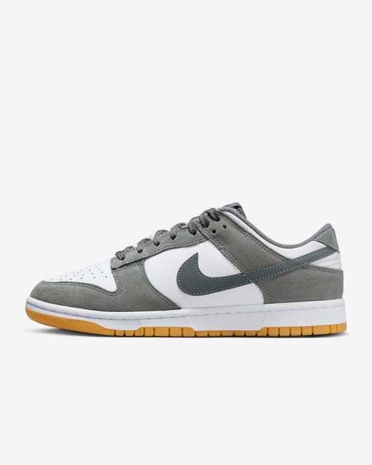 chaussure-dunk-low-Smoke-Grey-Gum-3M-front