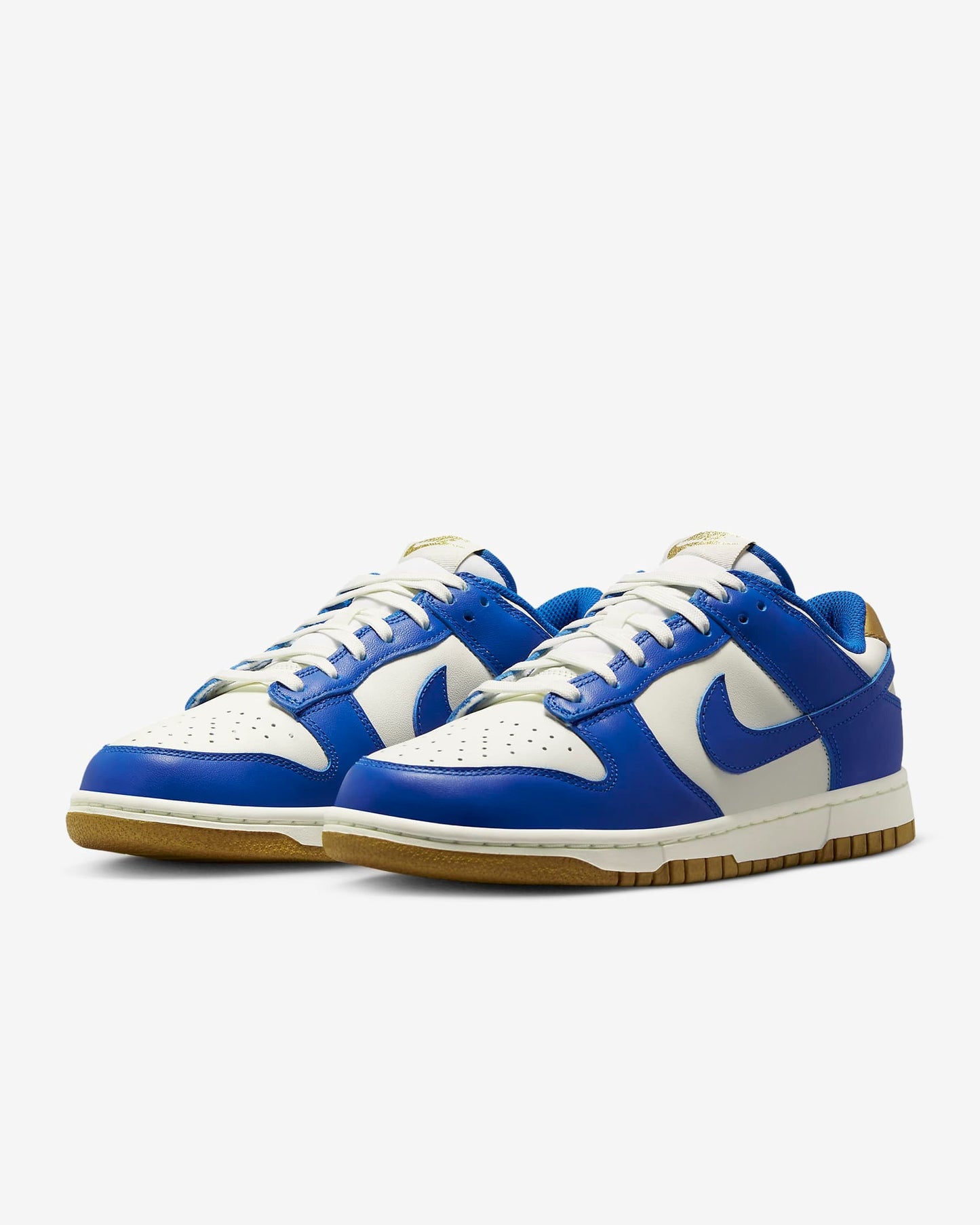 dunk-low-kansas-city-royals-pair