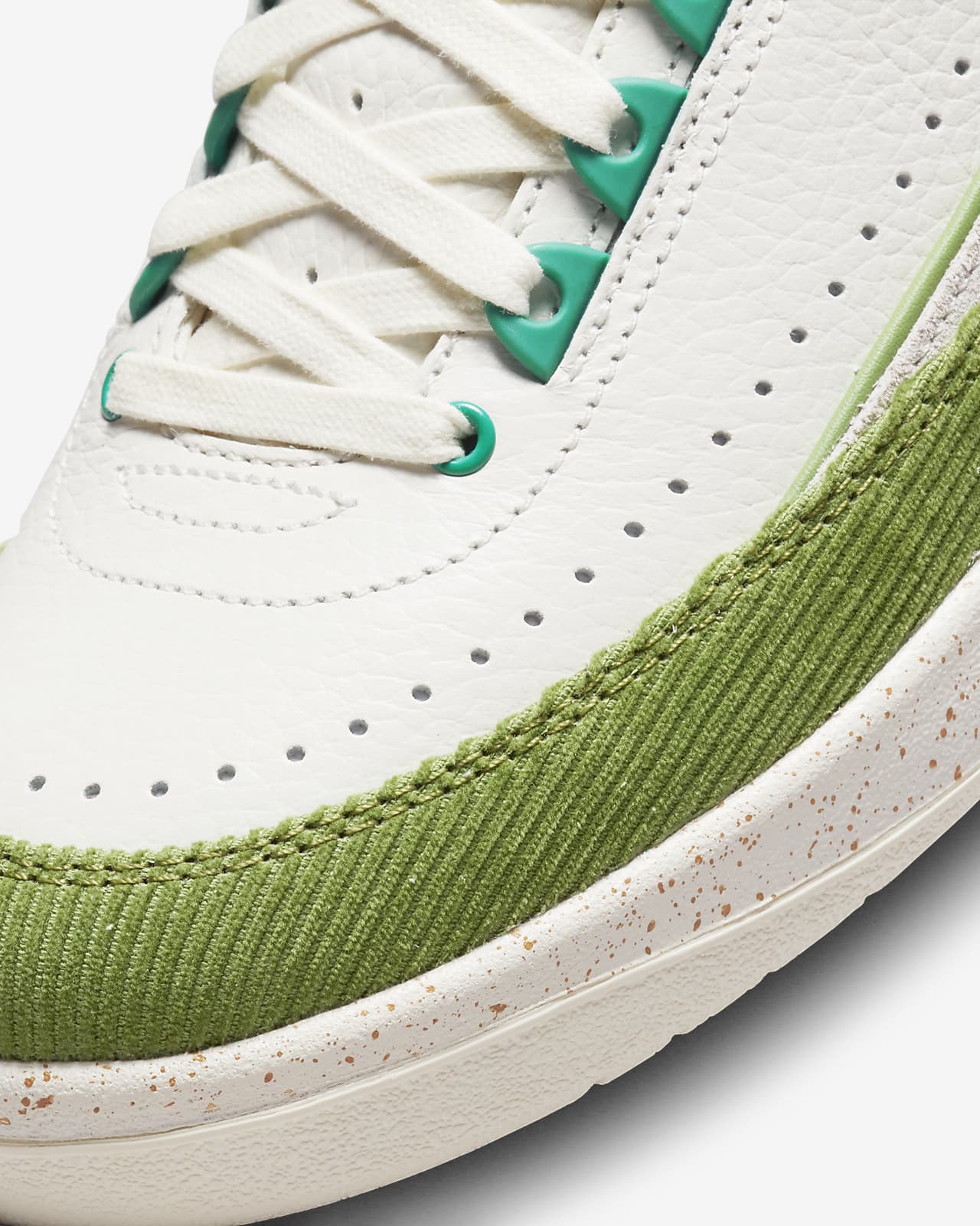 Nike - Air Jordan 2 Low - Titan