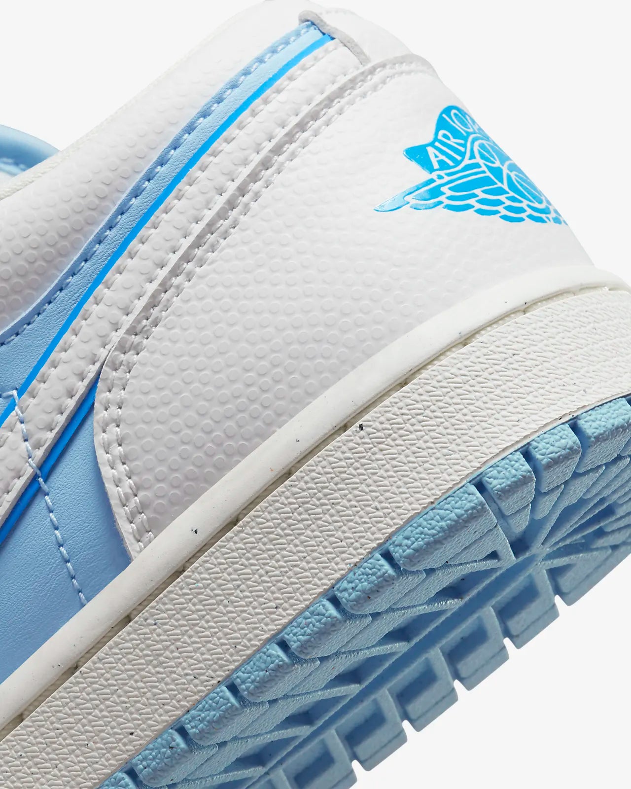 Nike - Air Jordan 1 LOW - Ice Blue