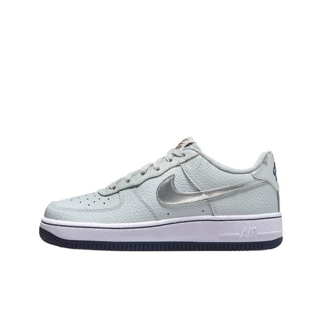 Nike - Air Force 1 - Metallic Silver