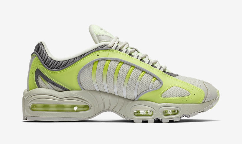 NIKE - Air Max - Tailwind IV