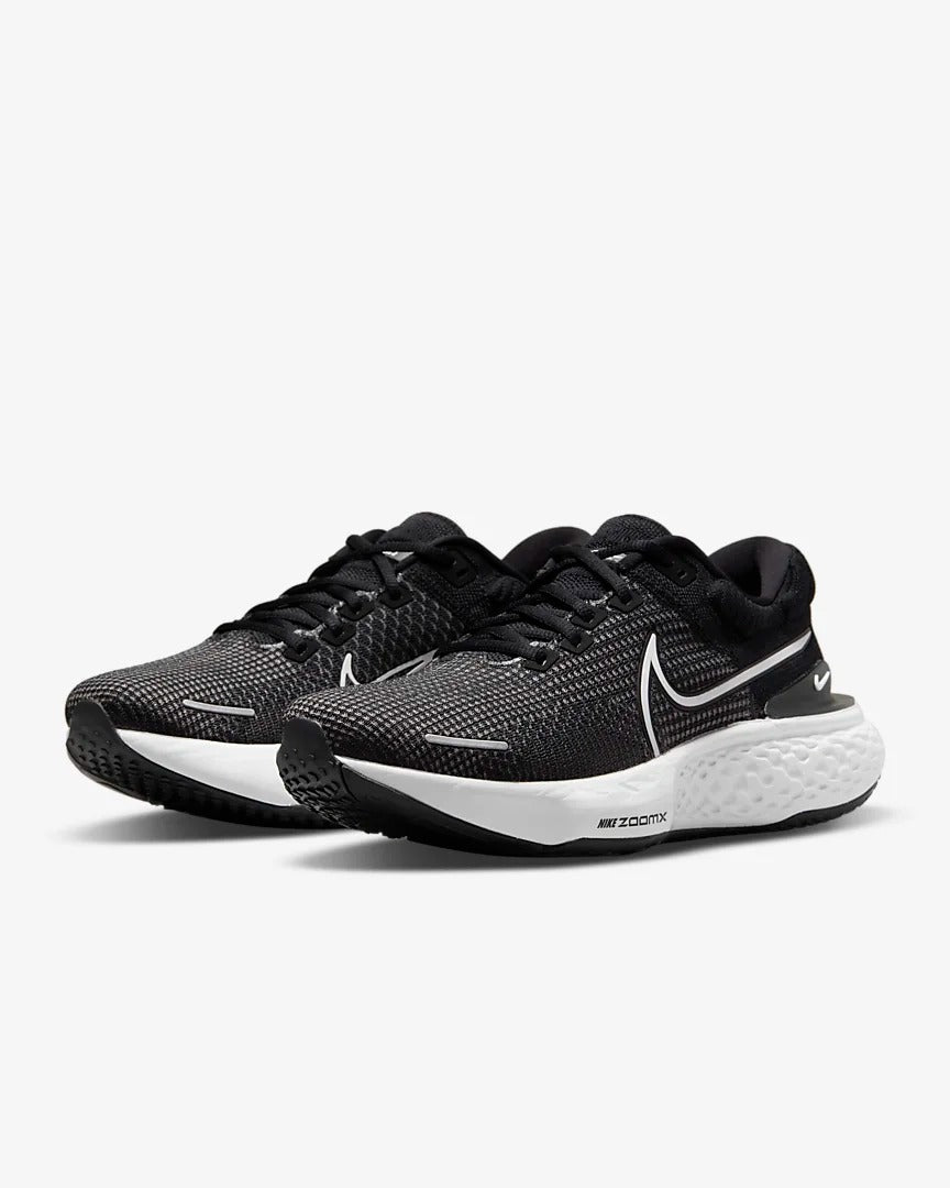 NIKE - ZoomX - Invincible Run 2 -